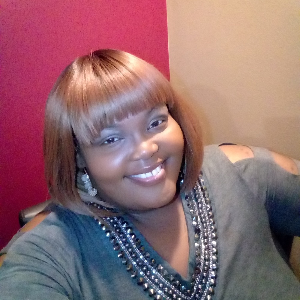 Meet your Posher, Carlette